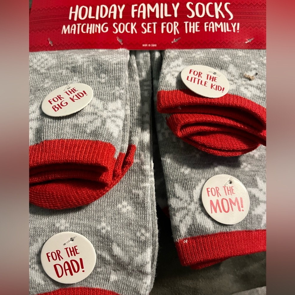 🌵. Holiday‎ Family Socks. NWT